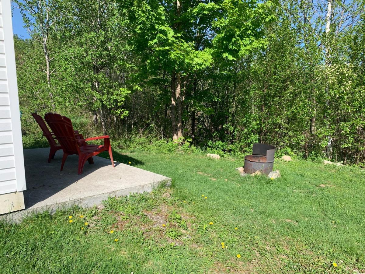 Camping Chalets Spas Pignons Rouges Saint Romain Екстериор снимка