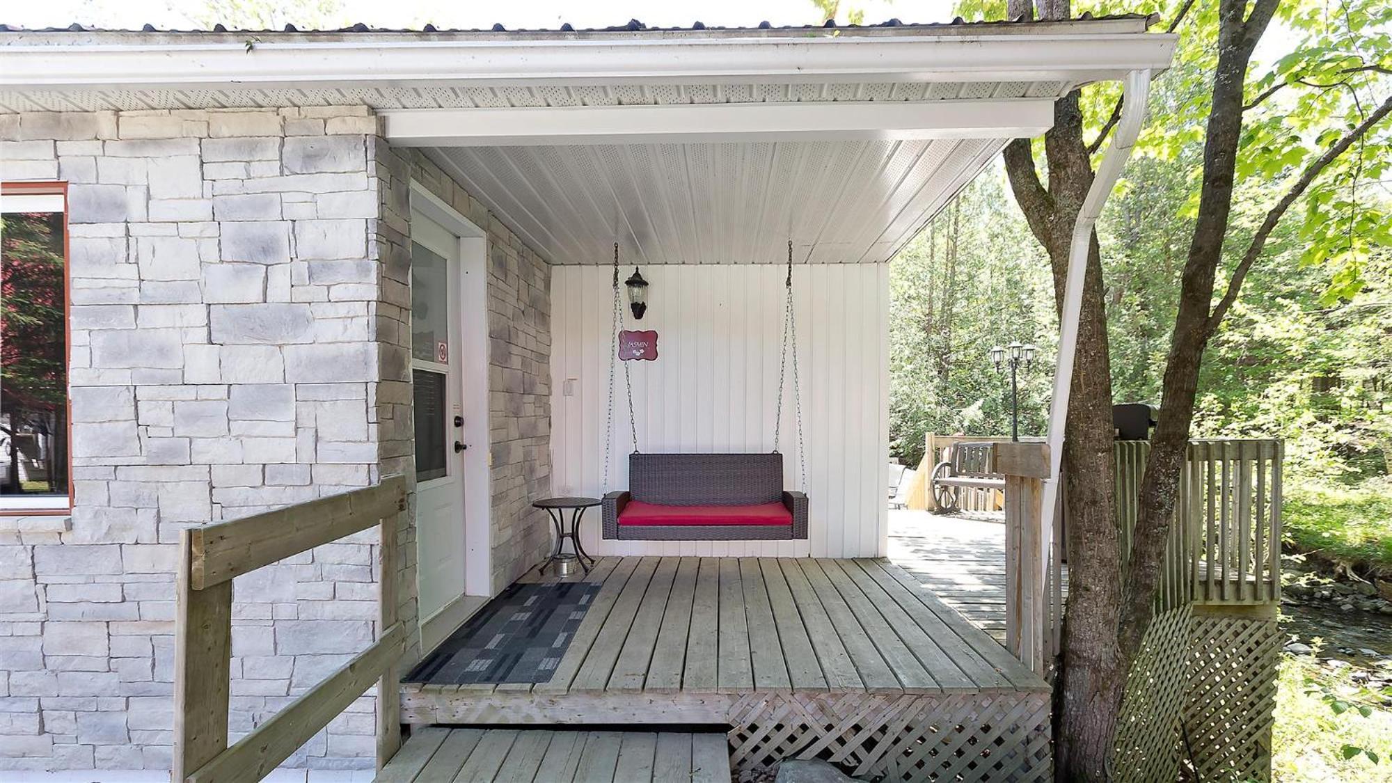 Camping Chalets Spas Pignons Rouges Saint Romain Екстериор снимка
