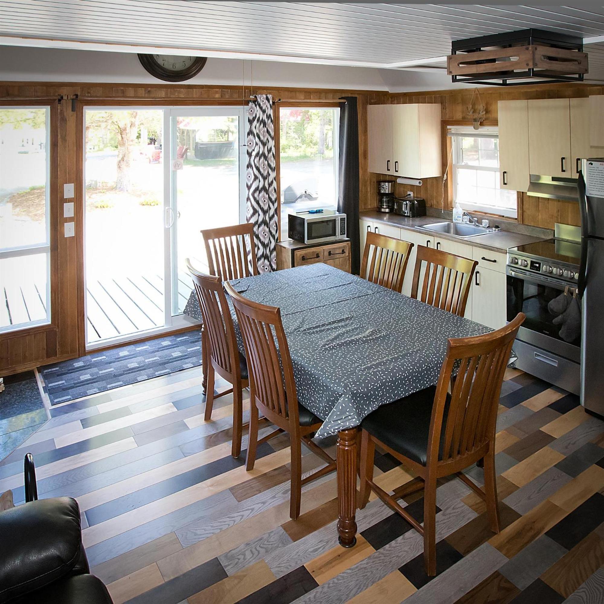 Camping Chalets Spas Pignons Rouges Saint Romain Екстериор снимка