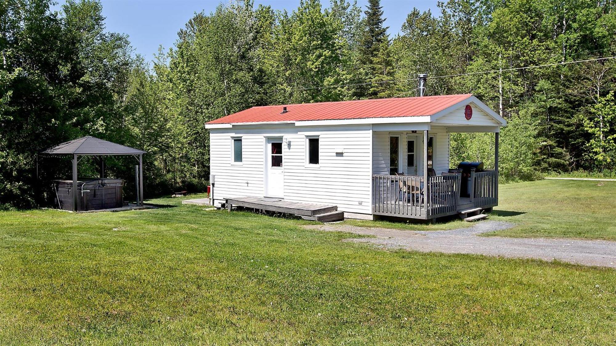 Camping Chalets Spas Pignons Rouges Saint Romain Екстериор снимка