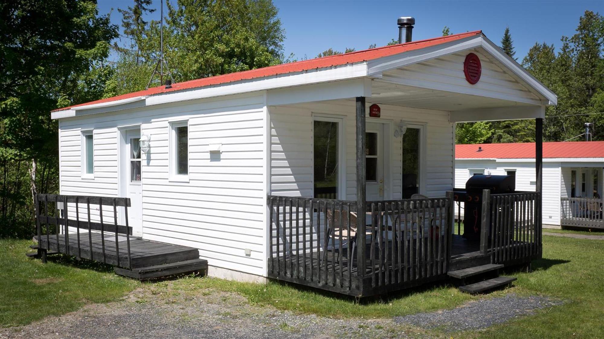 Camping Chalets Spas Pignons Rouges Saint Romain Екстериор снимка