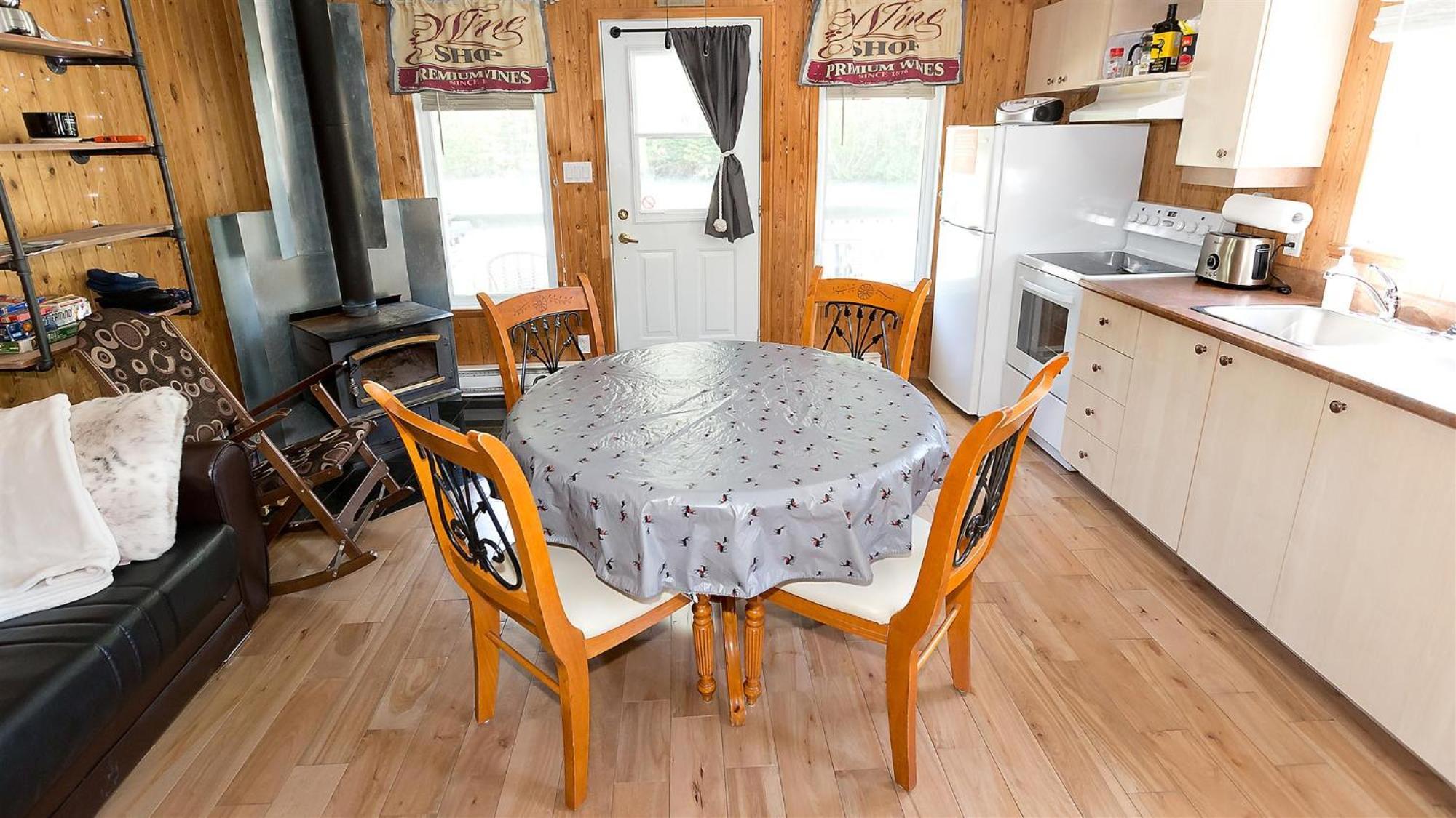 Camping Chalets Spas Pignons Rouges Saint Romain Екстериор снимка